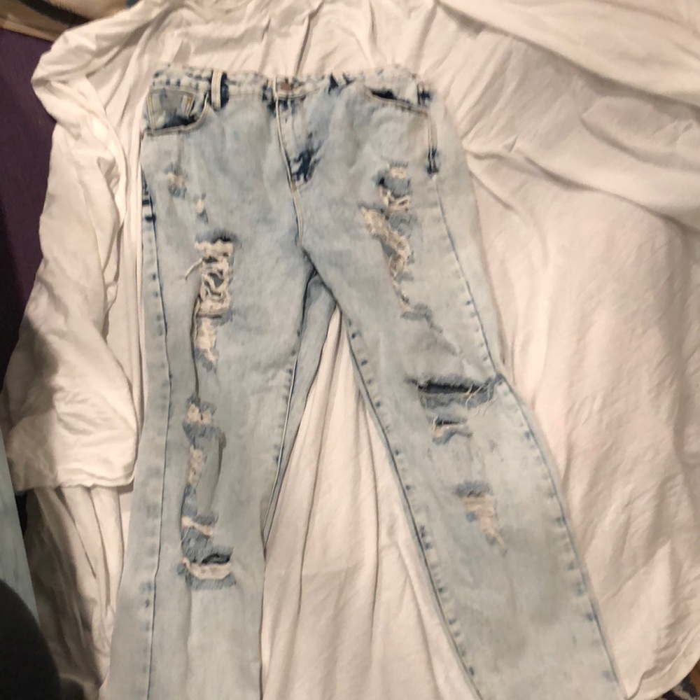 Acid wash high waisted ripped jeans